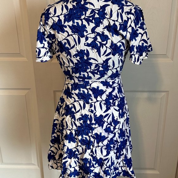 Lulu's Morning Blooms Dress - Picture 4 of 7